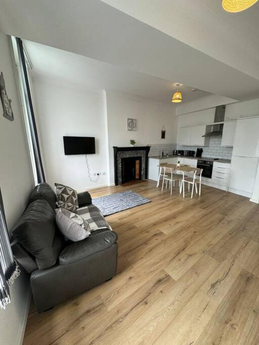 Spacious Flat In Sheffield City Center Gs304 외부 사진